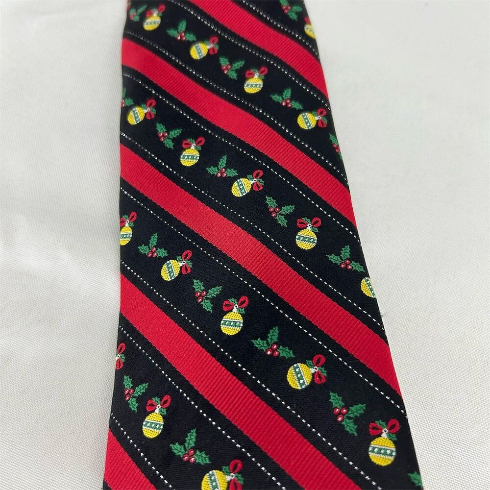Noel Men's Christmas Holiday Striped Tie Red & Black - Picture 2 of 7
